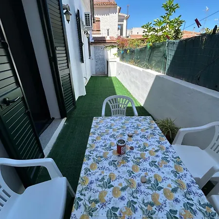 Nyaraló Adelina House