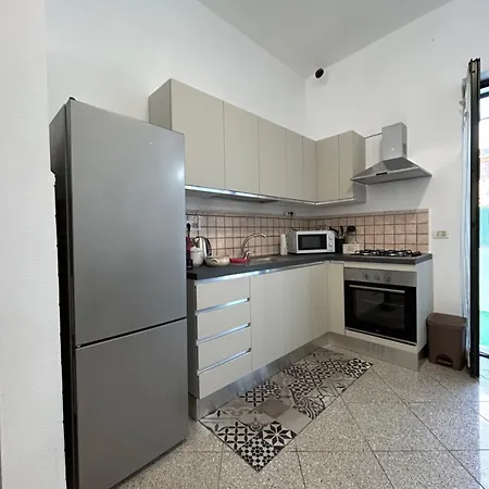 Nyaraló Adelina House *
